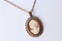 GOLD CAMEO NECKLACE