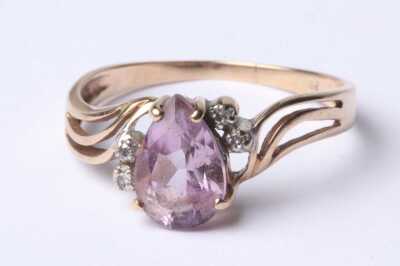 GOLD RING