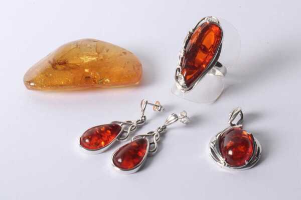 JEWELLERY