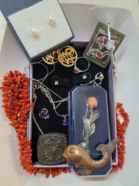 JEWELLERY