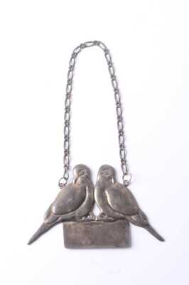 DECANTER LABEL