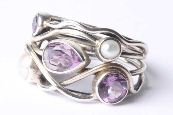 SILVER RING