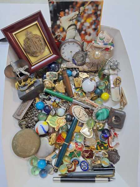 COLLECTABLES