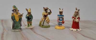 BUNNYKINS FIGURES
