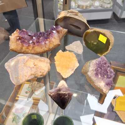 MINERAL SPECIMENS