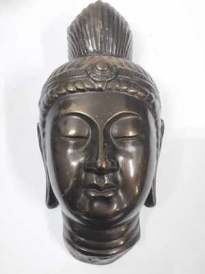 BUDDHA'S HEAD