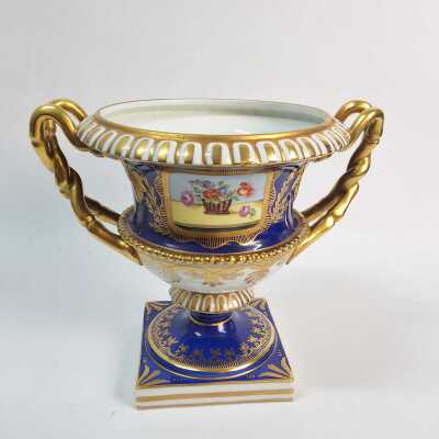 DRESDEN TWIN HANDLED URN