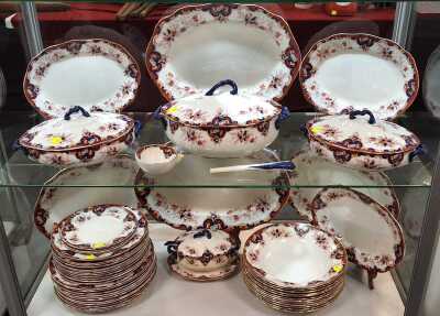 DINNER SERVICE
