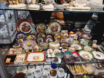 LIMOGES PORCELAIN
