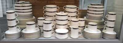 DINNER SERVICE