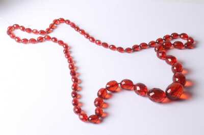 BEAD NECKLACE