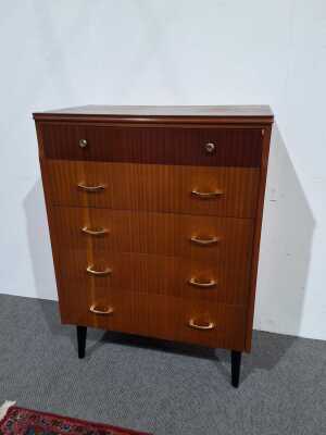 CHEST OF DRAWERS