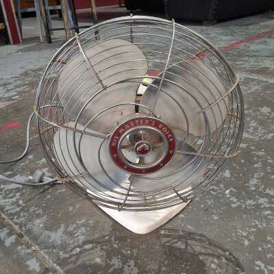 DESK FAN