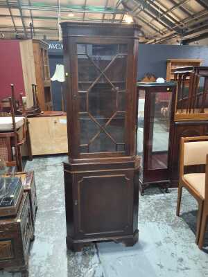 CORNER CABINET