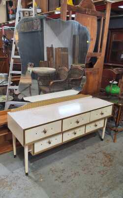 DRESSING TABLE