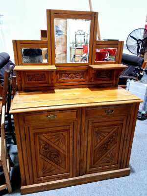 CHIFFONIER