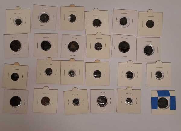 ROMAN COINS