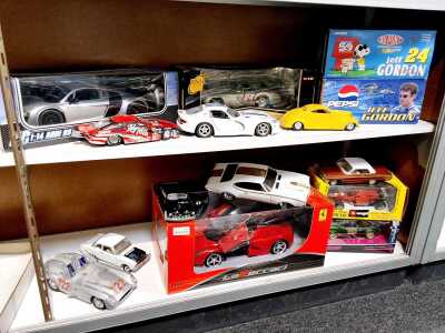 MODEL CARS