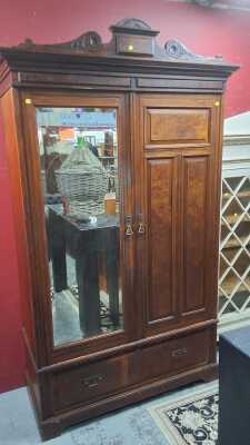 WARDROBE