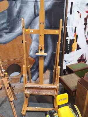 EASEL