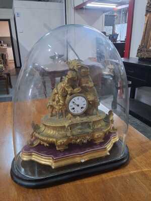 MANTEL CLOCK