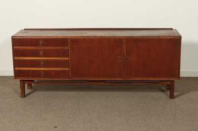 SIDEBOARD
