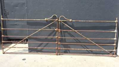 FARM ENTRANCE GATES