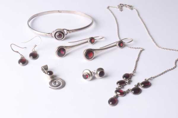 JEWELLERY