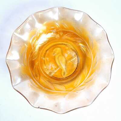 CARNIVAL GLASS DISH