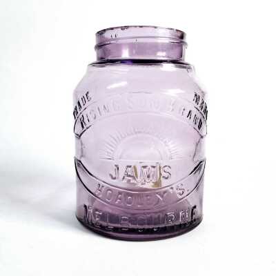 GLASS JAR