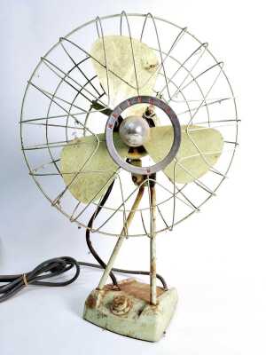 TABLE FAN