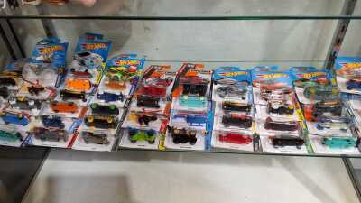 HOT WHEELS CARS