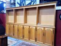 LARGE WALL UNIT