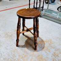 STOOL