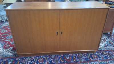 SIDEBOARD CABINET