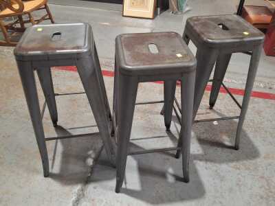 BARSTOOLS