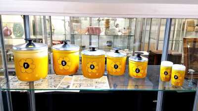 KITCHEN CANISTERS