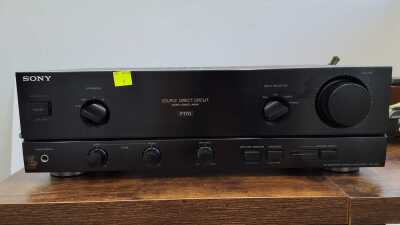 STEREO AMPLIFIER