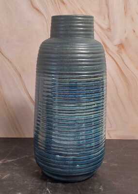 RETRO VASE