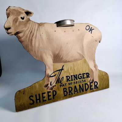 SHOP DISPLAY