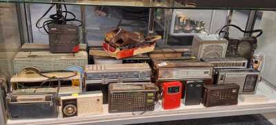 RADIOS