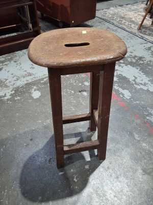 WORKSHOP STOOL