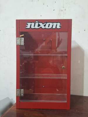 SHOP CABINET