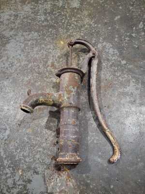 WATER PUMP