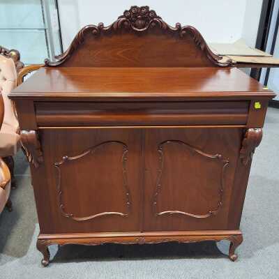 CHIFFONIER