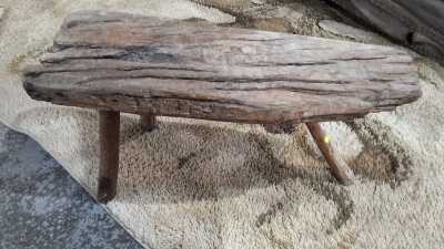 GUM TABLE