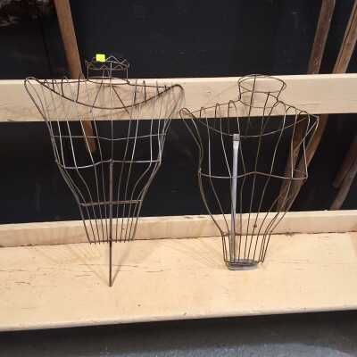VINTAGE DISPLAY TORSOS
