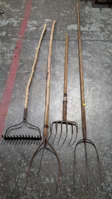 HAY RAKES