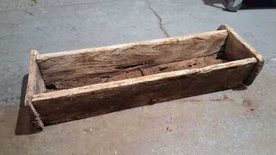 GRAIN TROUGH