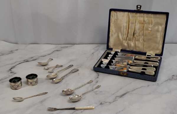 FLATWARE